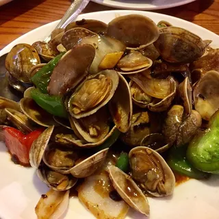 55. Sauteed Clams with Black Bean Sauce
