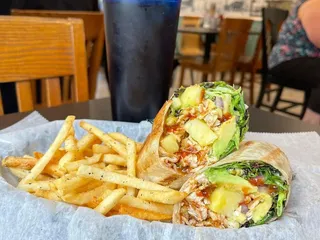 Ari & Mia's Small Town Cafe