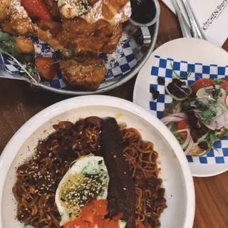 Gogi Bowl