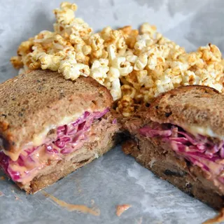 Pulled Pork Reuben