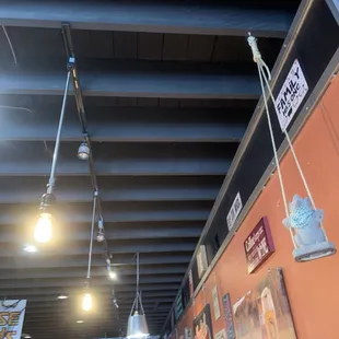 Inside wall side ceiling