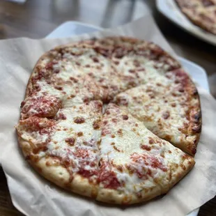 Kids cheese pizza