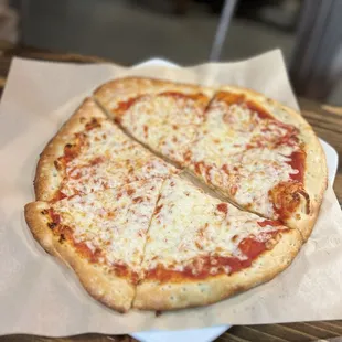 Kids cheese pizza