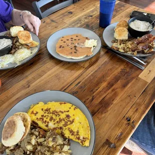 Waitress Jennifer was a complete sweetheart. The coffee is on point (being from Seattle I am picky), but the food, is amazing!