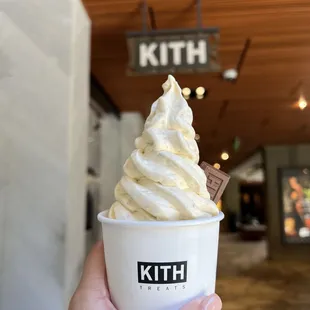 Ice cream swirl with cinnamon toast crunch and toffee