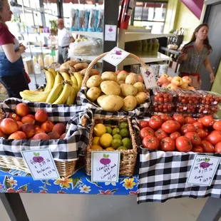 fresh, local fruit &amp; veggies!