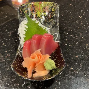 Tuna sashimi