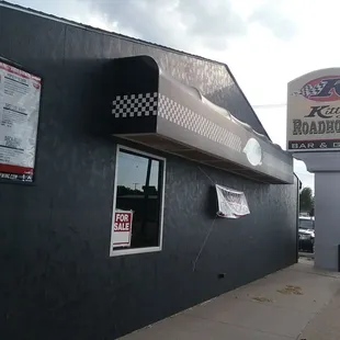 the front of the restaurant