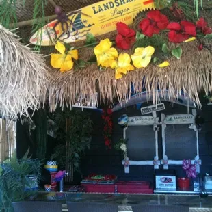 New Tiki Bar on the patio/lanai!!