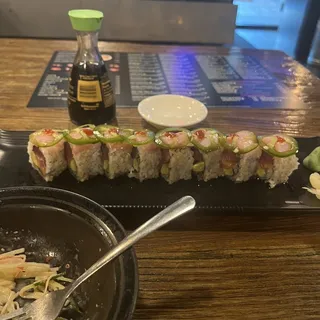 Triple Tail Roll