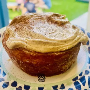 Cinnamon Roll