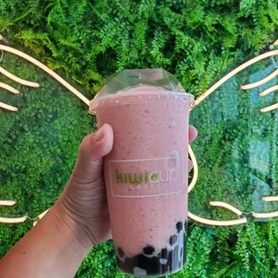 Frozen Strawberry Yogurt drink