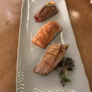 Seared Sushi Set (3pcs)