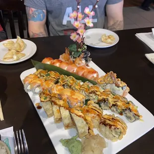 a plate of sushi
