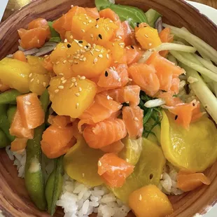 Salmon Mango Bowl