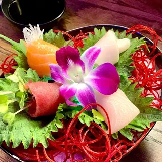 Sashimi Appertizer (5pcs)