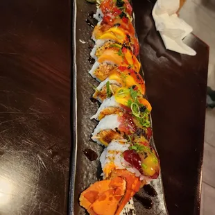 Golden lobster roll