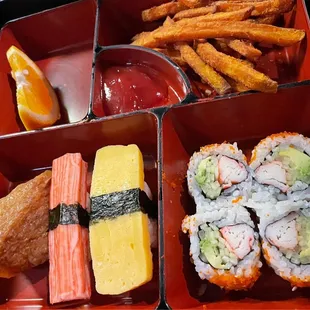 Kid&apos;s sushi bento