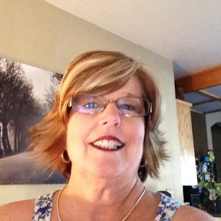 Cindy C.