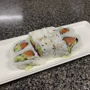 Salmon roll