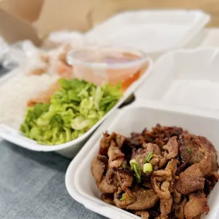 Grilled Pork &amp; Egg Roll with Vermicelli