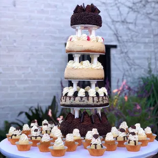 Cheesecake Tower and mini cheesecakes for a special bride and groom!