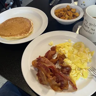 Double play - scrambled eggs, bacon, hashed potatoes and substituted bread for a pancake.