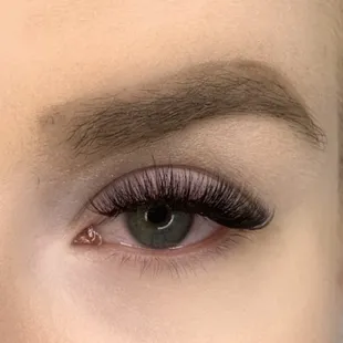 Volume lashes