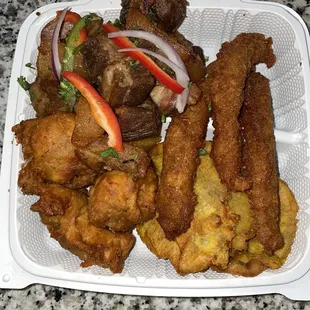 a tray of fried food