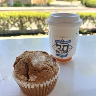 Apple Cinnamon Muffin &amp; Matcha Latte