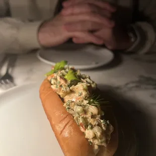 Lobster roll