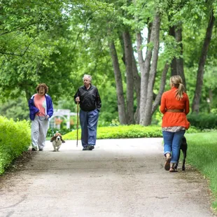 Leashed dogs are welcome!