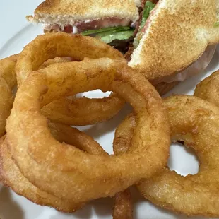 club with onion rings