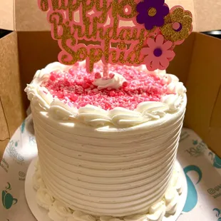 Red velvet  bday cake for Sophia !!