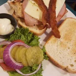 Bacon chicken sandwich