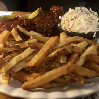 NASHVILLE HOT CHICKEN PLATTER (SPICY)