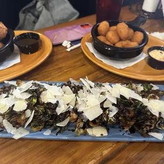 BALSAMIC BACON BRUSSEL SPROUTS