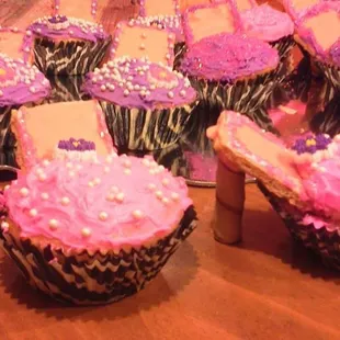 High heel cupcakes.