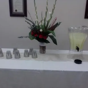 Small beverage station set up