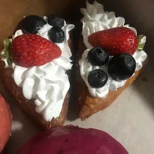 Croughnuts