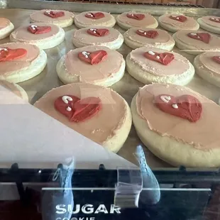 food, donuts, dough desserts