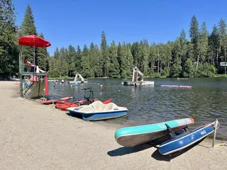 Twain Harte Lake