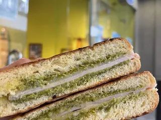 Blue Hawaii Lifestyle