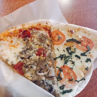 Knockout Pizza (Red)