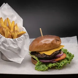 Juicy KO Burger

#KnockoutSportsBar