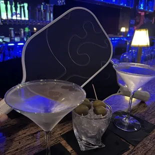 KNOLLS, Laguna Niguel, California!  #FindUsAtThePickleballCourts !   @PickleballGirls