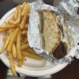 Falafel gyro