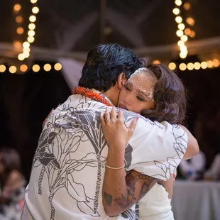 Knots &amp; Shots Hawaii, LLC  Lanikuhonua Ko&apos;olina Wedding