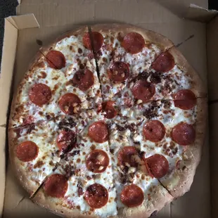 Pizza with 2 toppings
