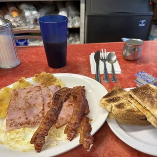 3 eggs, 2 meats, excellent hash browns, scali toast and ice coffee